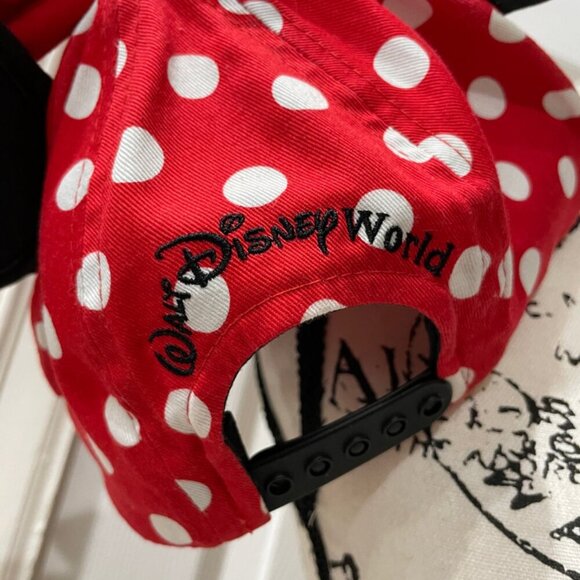 Disneyland MINNIE MOUSE BASBALL CAP POLKA DOOTS BOW KAWAII HAT RED BLACK - Picture 5 of 10